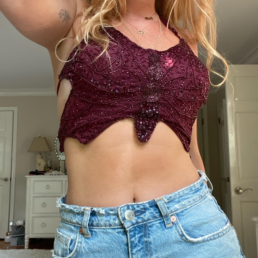 ⭐️FASHION NOVA BURGUNDY CROP TOP⭐️